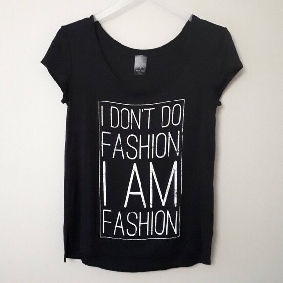 EUC Knit Riot black graphic text "I don't do fashion..." t-shirt, S - Picture 2 of 6